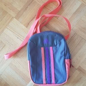 Adidas travel crossbody pouch
